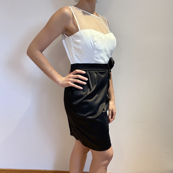 Petite 6P two-tone evening dress - Picture 3 of 5